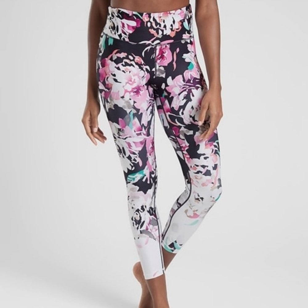 NWOT Athleta Pink Elation Blossom 7/8 Leggings